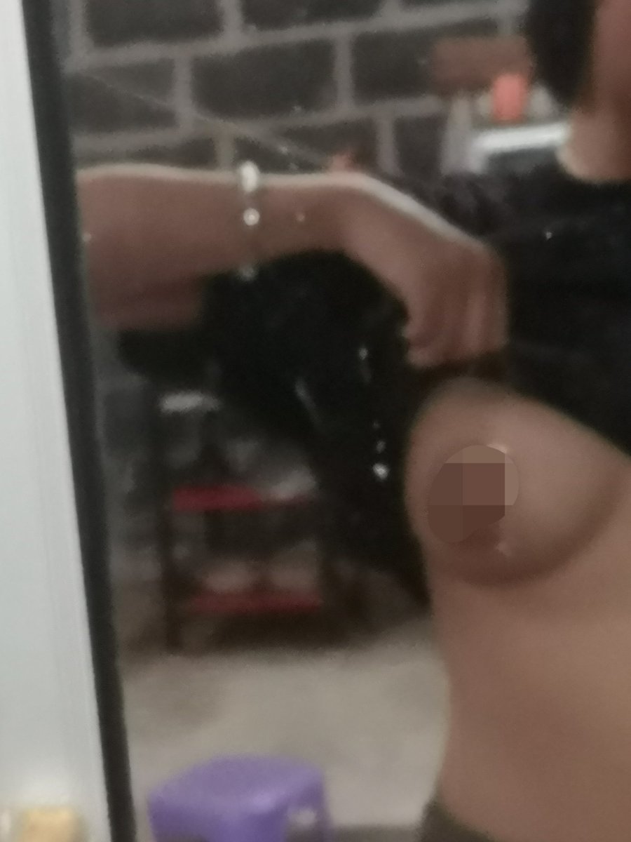 C🌈 มีแอ็คล็อค tweet media