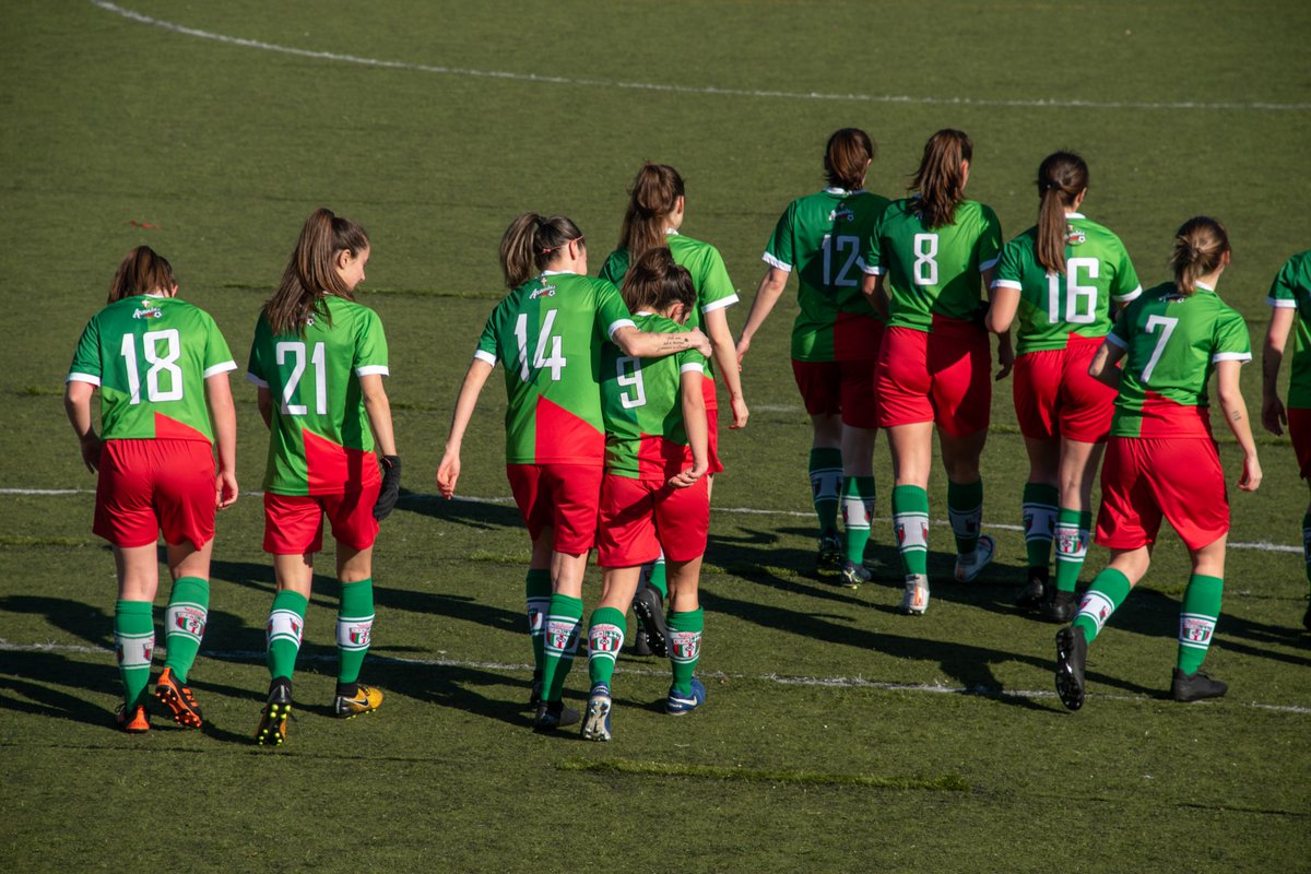 TerceraELiga's tweet photo. El @aranbizkarra se impone 0-2 al @aurreravitoria B y es nuevo equipo de Euskal Liga!

ZORIONAK TALDE; ONGI ETORRI!

Imágenes vía Unai Vadillo https://t.co/6nbAmPmYG1