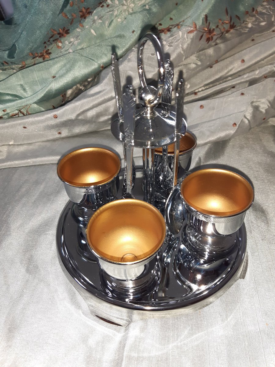 WyesideWarmers's tweet photo. Newly added Vintage Egg Cup Sets, lots of different designs and more being added https://t.co/Vt0gpOnJ6e  🐣🐥#MHHSBD #CraftBizParty #ukmakers #vintage #sbswinner #shopindie #shopsmall #Easter2023 #easter #eastergifts #BreakfastForTwo #breakfastinbed https://t.co/ROAU3mfDrY