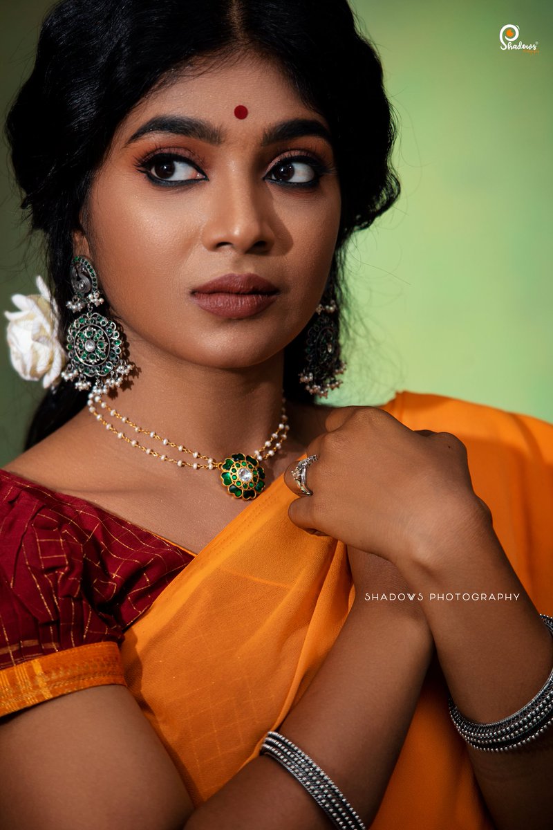 Anithafem's tweet photo. inspired by meena... tried out this halfsaree and got ready for mistress... excited for what mistress has planned for me #tamilsissy #lesbiansissy #mistresssissy #tamilfemdom https://t.co/GqEfowjc2d