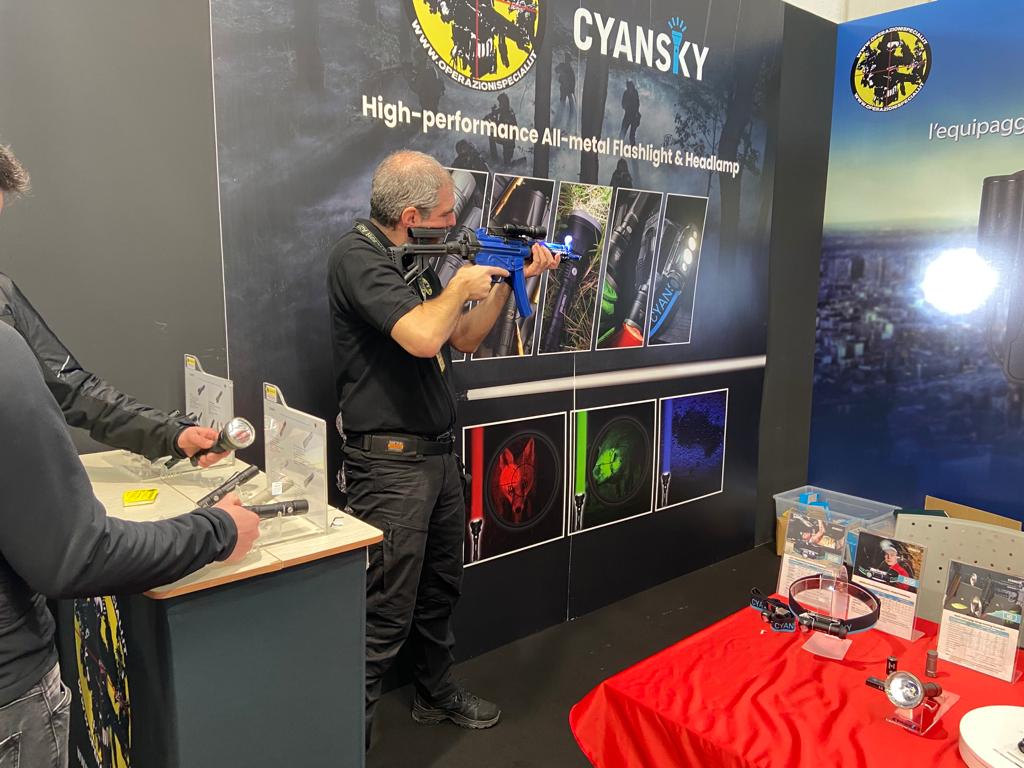 cyanskylight's tweet image. The first day @EOS2023
We are very happy that our product flashlight has been loved and recognized. 🥰Check out our high-performance flashlights now! cyanskylight.com
#eos2023 #ledflashlight #huntinglight #cyanskylight