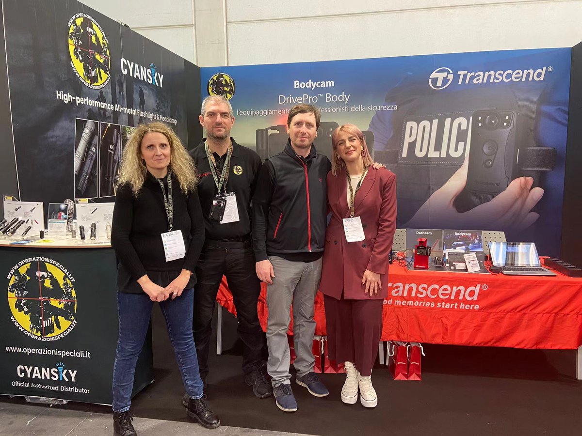 cyanskylight's tweet image. The first day @EOS2023
We are very happy that our product flashlight has been loved and recognized. 🥰Check out our high-performance flashlights now! cyanskylight.com
#eos2023 #ledflashlight #huntinglight #cyanskylight