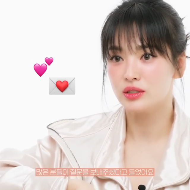 klovesaranghae's tweet photo. Song-Song fans and Song Hye Kyo’s fans are hurt for Song Hye Kyo 😔😥
👉👉https://t.co/ACKh4UEYpB
#songjoongki #songhyekyo #rebornrich #theglory #DescendantsOfTheSun 

👉👉https://t.co/ACKh4UEYpB https://t.co/Mf2jvP3wed