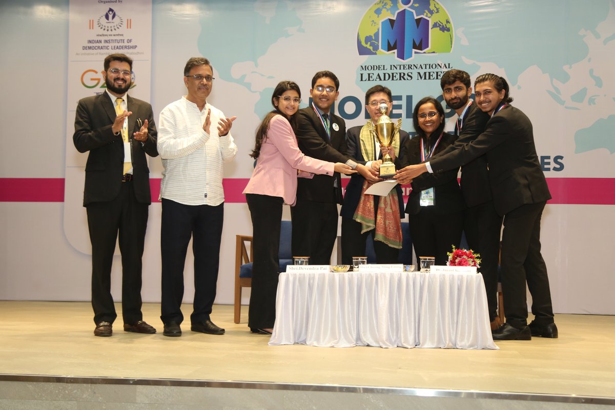 iidlpgp's tweet photo. Pictures from the Prize Distribution ceremony
Once again a very hearty congratulations to all the winners
#ModelG20 #ModelG20Summit #IndianInstituteOfDemocraticLeadership #IIDL #IIDLpgp #ModelInternationalLeadersMeet #MILM #MILM2023 #modelUn #MUN #G20 #g20india #g20summit https://t.co/sm6mowFJQU