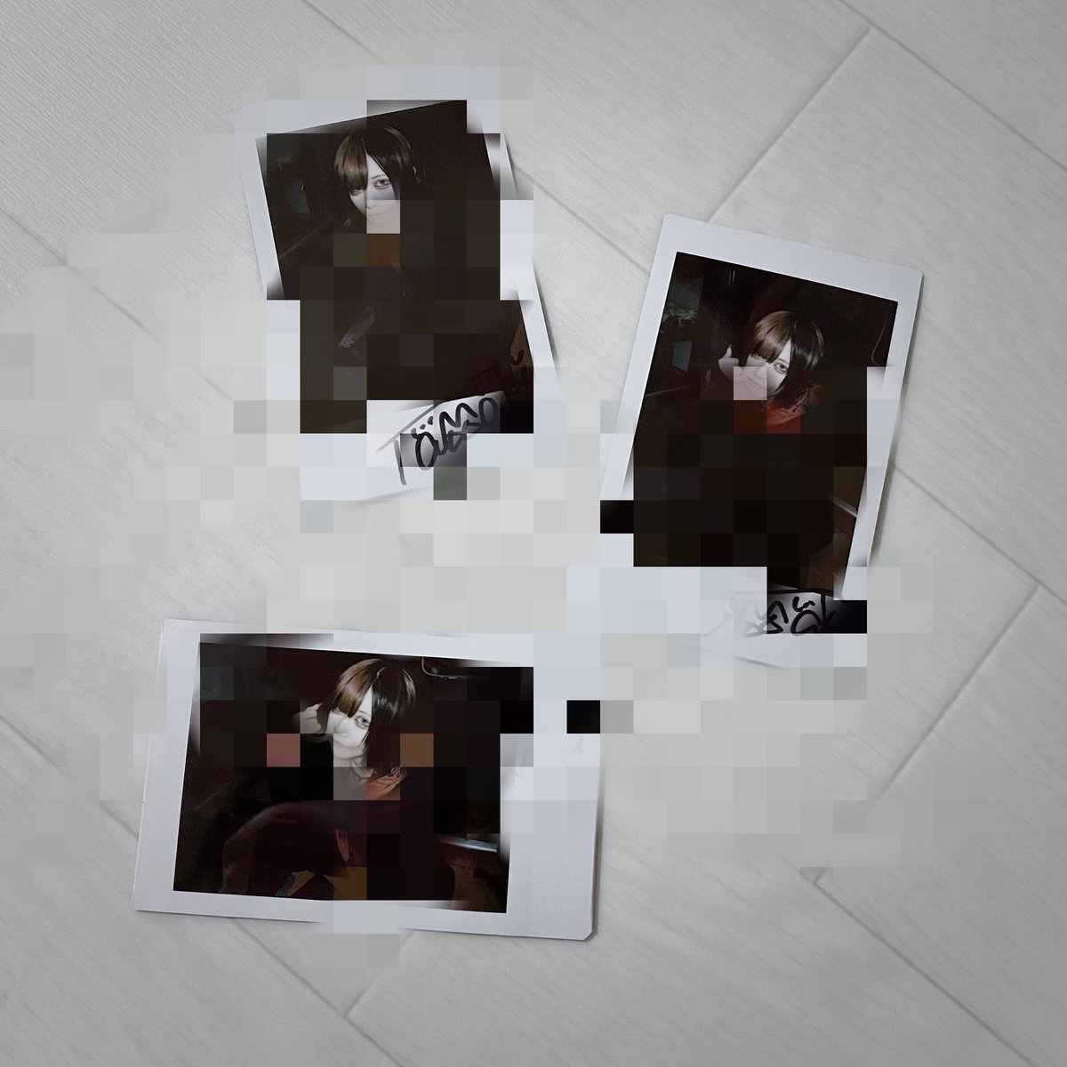 【🎁プレゼント企画✨】

学ランチェキサイン入りを【抽選で3️⃣名様】にプレゼント‼️
　
⚠️応募条件💡
1️⃣本アカウントと <a href="/mercuro_info/">🎌マーキュロ🎌</a>のフォロー✅
2️⃣本ツイートのRT🔁

当選連絡は <a href="/mercuro_info/">🎌マーキュロ🎌</a>から行いますのでDM解放お願いします🙇‍♂