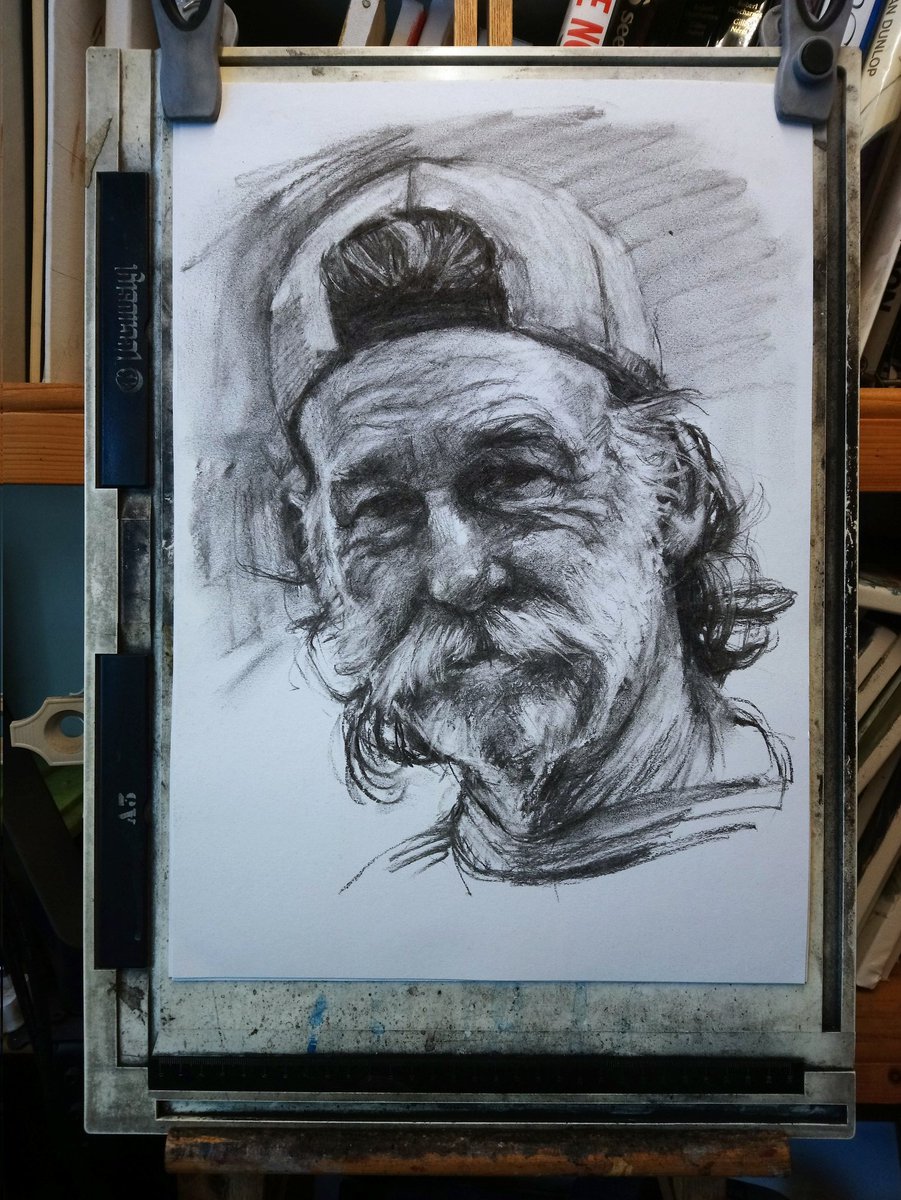 TonySwaby's tweet photo. Yesterday's charcoal...#portraits  #drawing https://t.co/8pXnoYBNsr