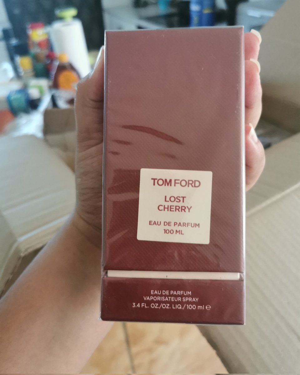More stock arrived today, get yours for R499 on brandbeauty.co.za this Valentines day 🙂 #tomford #lostcherry #tomfordlostcherry #perfumes #fragrance #scent #perfume #cologne #valentinesday #brandbeauty