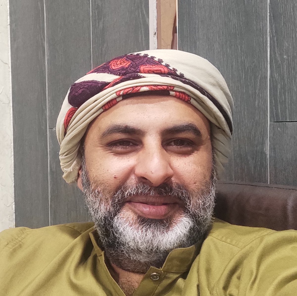 saadlqt's tweet photo. #NewProfilePic https://t.co/zy2phbKfZm