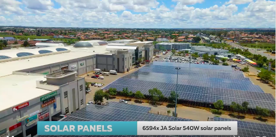 nickhedley's tweet photo. The Trade Route Mall in Lenasia, Gauteng, South Africa, has installed 3.6MW of solar panels over its parking lots.

That's a lot of power and a lot of shade for cars.

Pic via the developer, Aces Africa. https://t.co/CN11RaCOlY