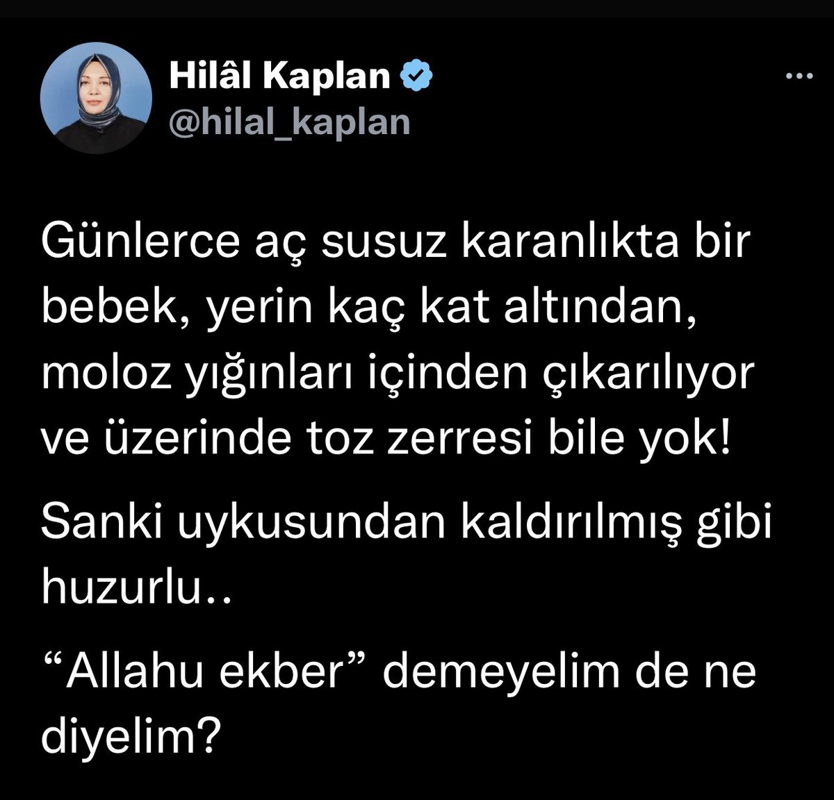 Bakın dini kullanmak ve cehalet tam da budur…
Yüksek sesle tekbir getirmeyin diyene ‘dinsiz’diye çemkiriyor bu güruh!
Yahu enkazdan çıkan biri yüksek sesle şoka girebilir, kalp krizi bile geçirebilir. 
Öğrenin bunu‼️
