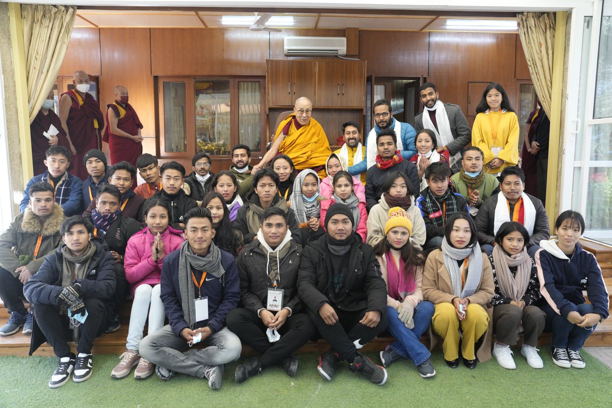 abvphp's tweet photo. Today during their visit in Kangra District of Himachal Pradesh all the SEIL delegates visited Dalai Lama temple in Dharamshala. Where they interacted with the symbol of global peace and happiness, His Holiness the @DalaiLama at his temple in Macleodganj.

#SEILTour2023 https://t.co/aNxukkv5Ws