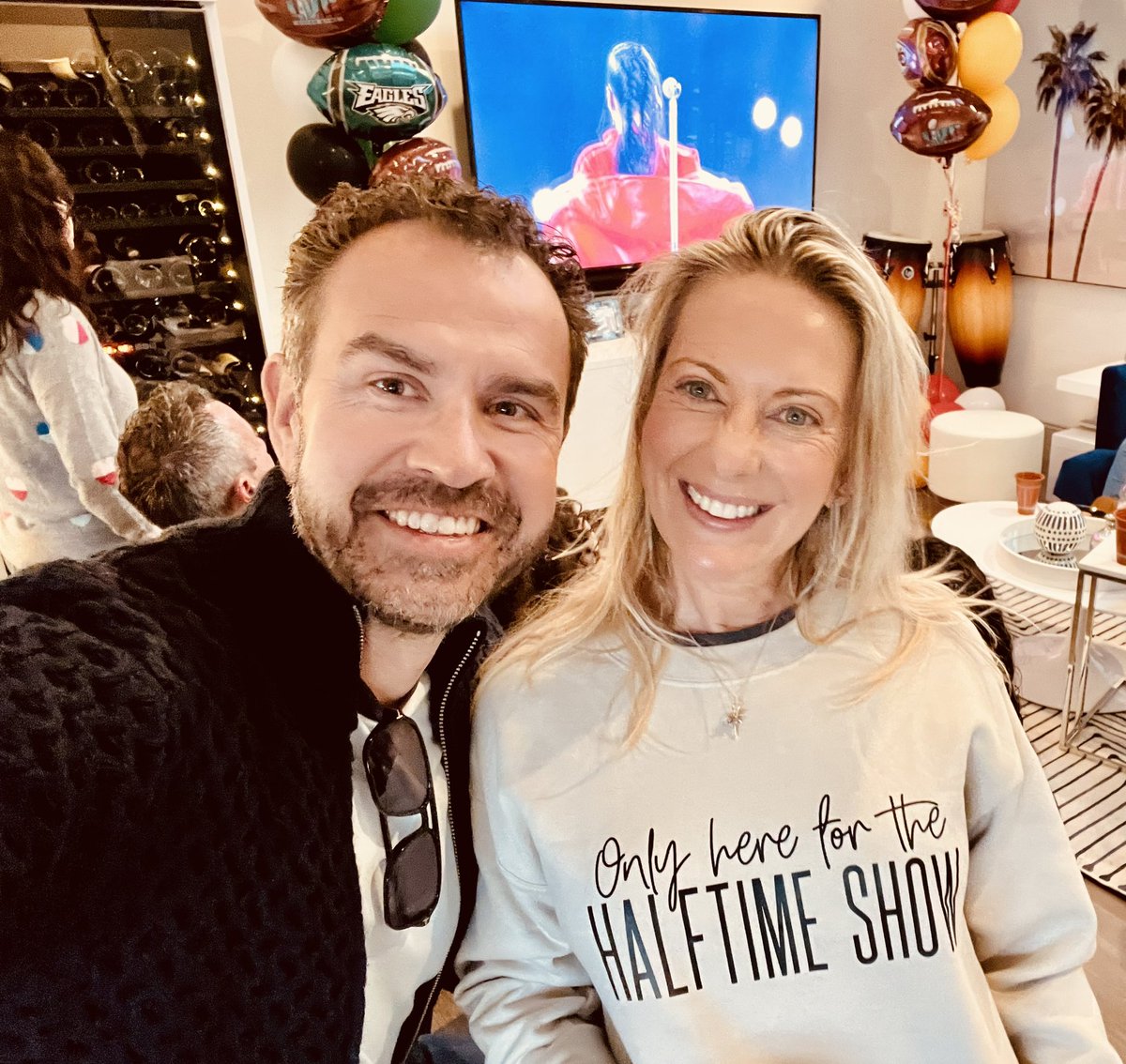 alex holt tweet media