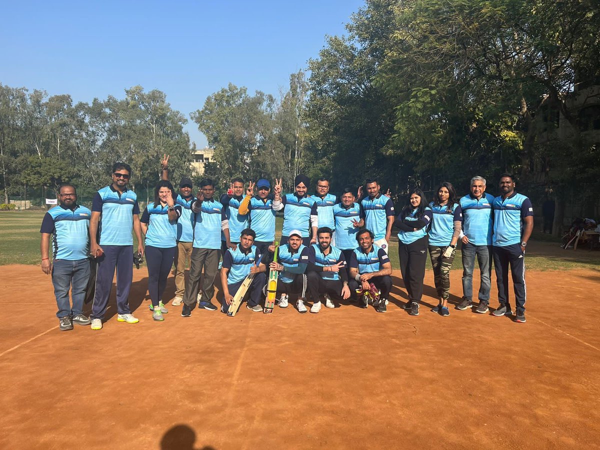 avianWE's tweet image. WE bond, WE spread the joy, #WECelebrate. 

All smiles as our cricket team makes it to the quarter-finals of the #PRPCL2023. 
@nitinmantri @chase_india @PRCAIndia