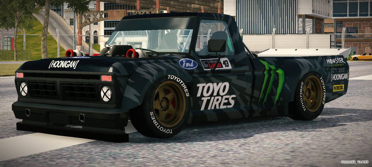 mofozfreakshow's tweet photo. HOONITRUCK
#Carparkingmultiplayer
#カーパーキング
#ripkenblock https://t.co/2vRKeyVr03