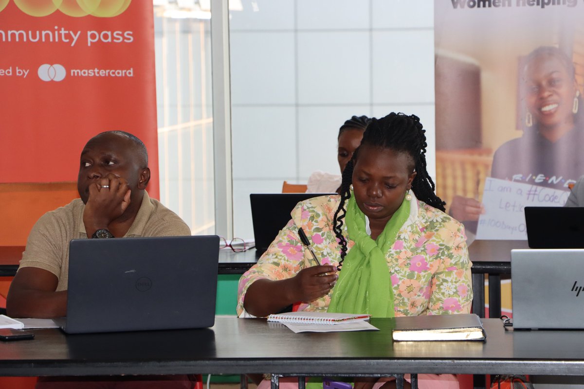 unffe's tweet image. Happening: @unffe &amp;amp; @yopayments Teams attending a Training of Trainers on #CommunityPass - A set of Digital Tools that enables easy, quick, and safe access to essential services for farmers. This is supported by @TheVillageUG &amp;amp; @MastercardFdn