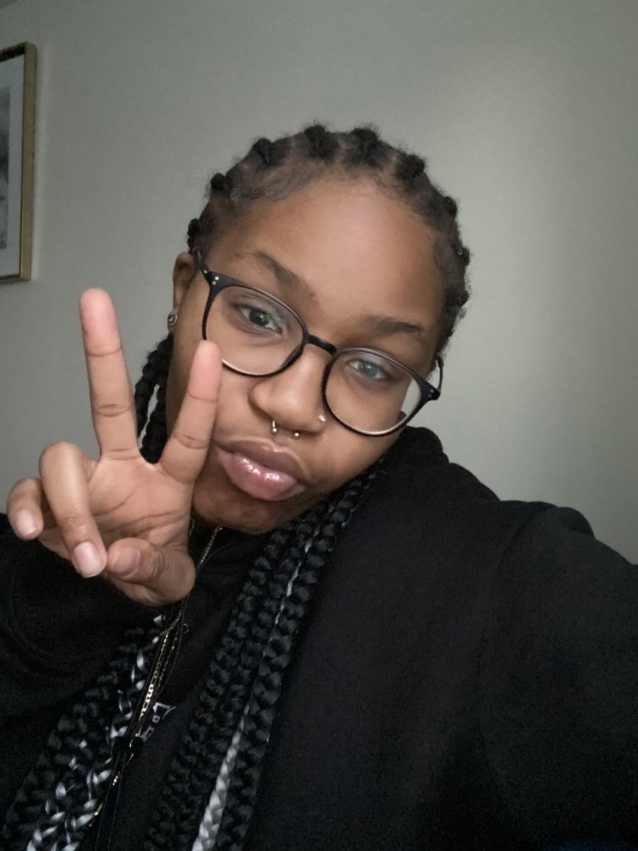 moraandem0's tweet image. #cornrow #dump ! also i nvr post myself on twitter 🫤.