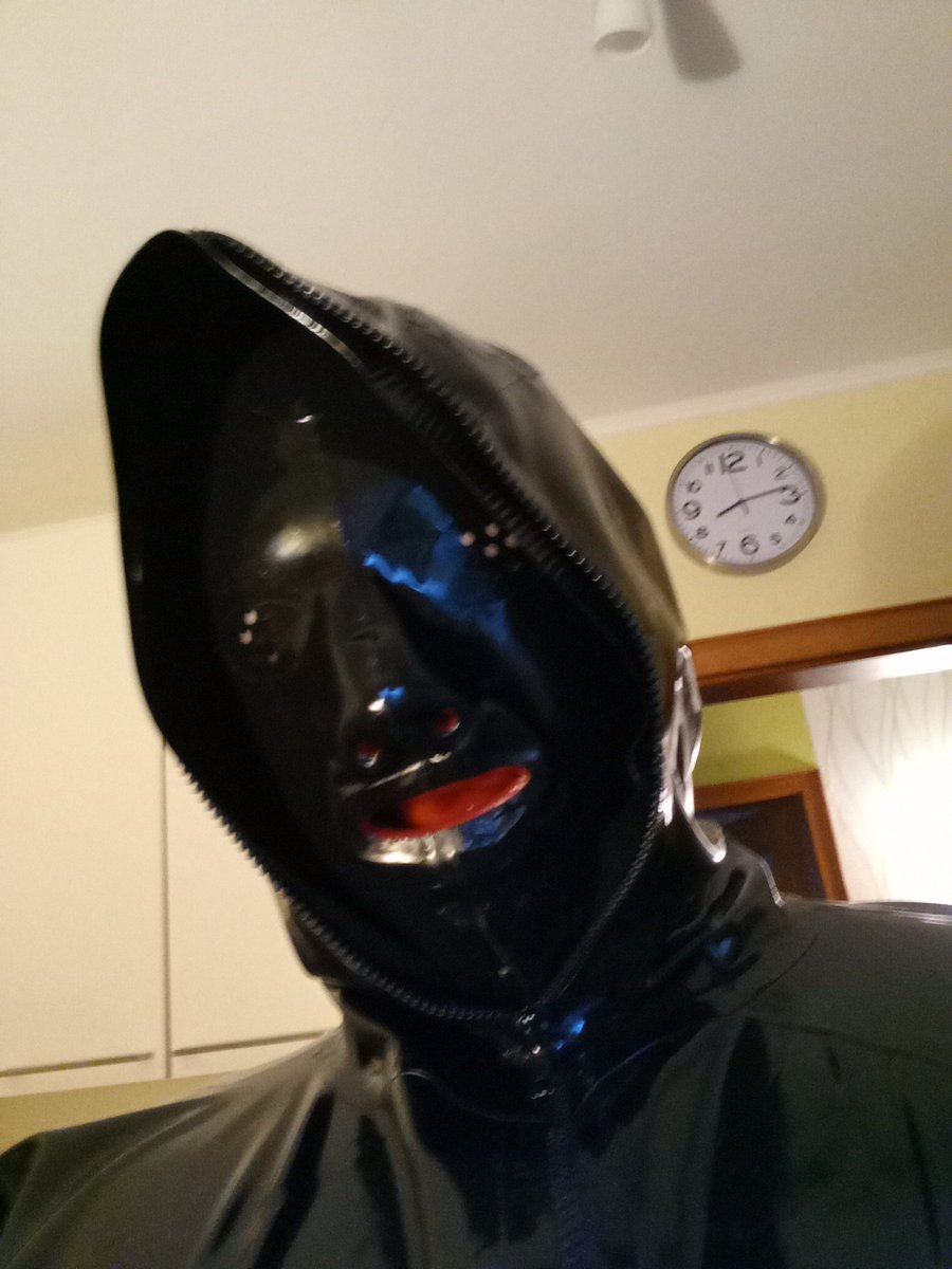 ASectam's tweet photo. Happy Rubber Monday ...... https://t.co/BZQrQEIlV7