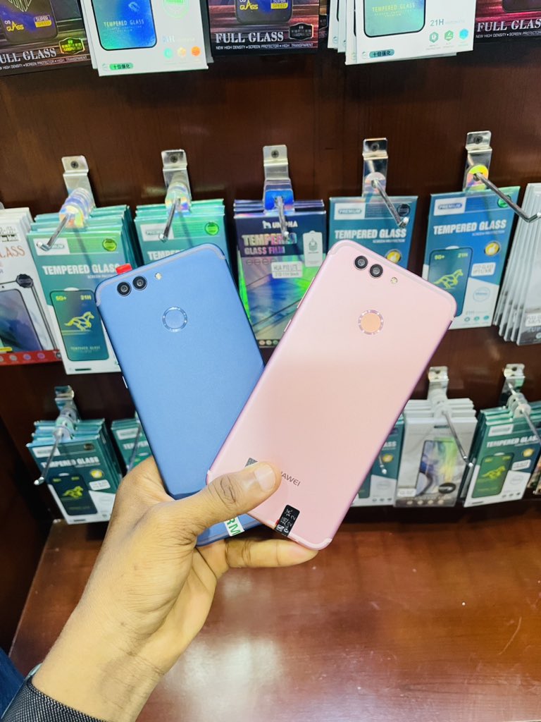 iPhone_Usedtz's tweet image. Huawei Nova 2 Plus

128Gb|Ram 6GB
Blue &amp;amp; Gold
• 230,000/= Tzs ✔️

Exchange &amp;amp; Top up allowed
📞/Whatsapp 0683678977
KINDLY RETWEETS 🔥