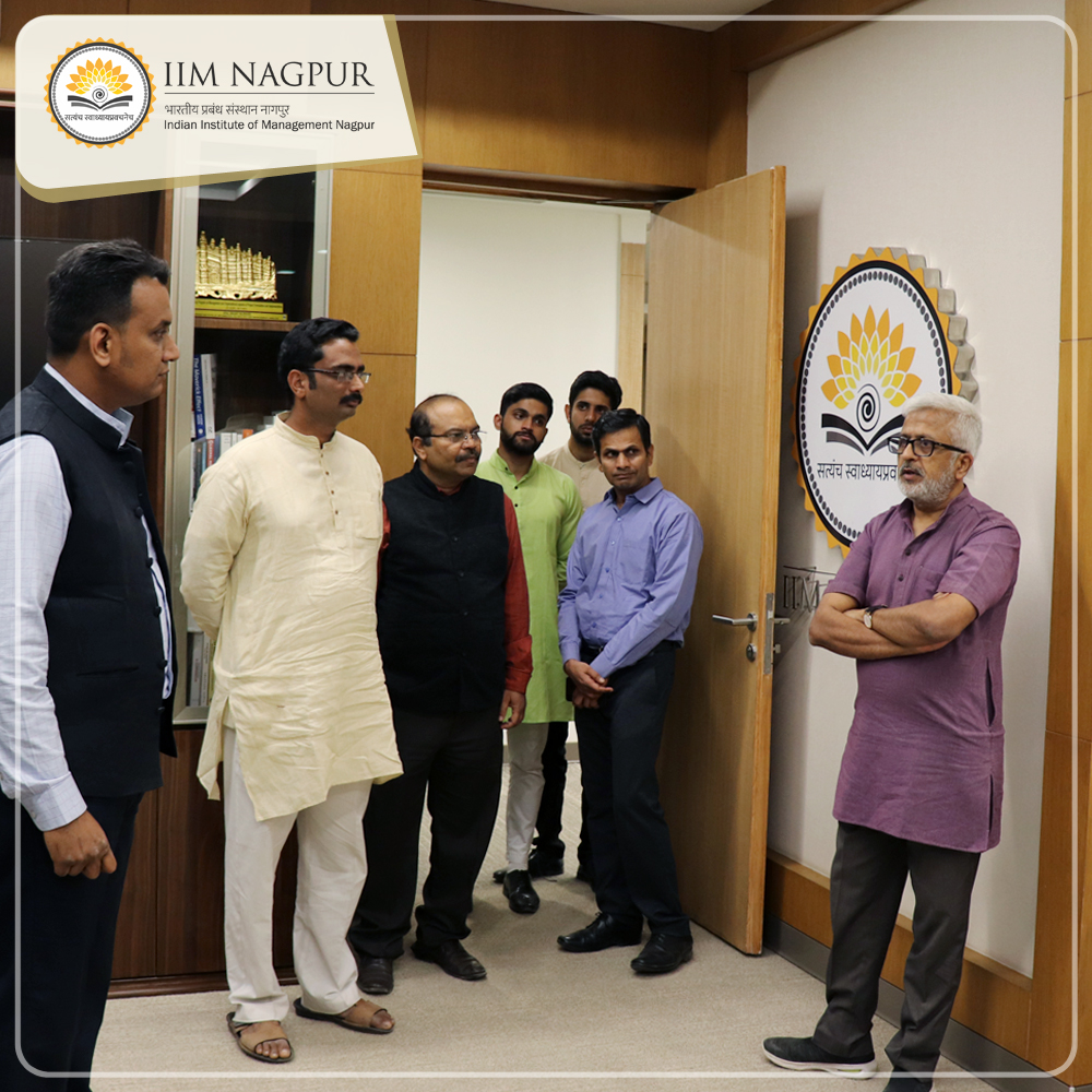 IIMNagpurIndia's tweet photo. Dr. R Balasubramaniam, HR-Member, Capacity Building Commission, Govt. of India, visited the IIM Nagpur campus on February 13. He appreciated the campus #facilities and #infrastructure. He interacted with the faculty of the institute.
#IIMNcampus #guestvisit #interaction #InFEd https://t.co/8de5LmEFJ0