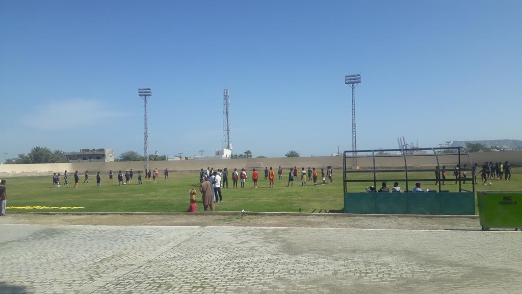Under-16 Pakistan Football Team Trail at Gwadar Live link
youtube.com/live/FtaH2kDYh…