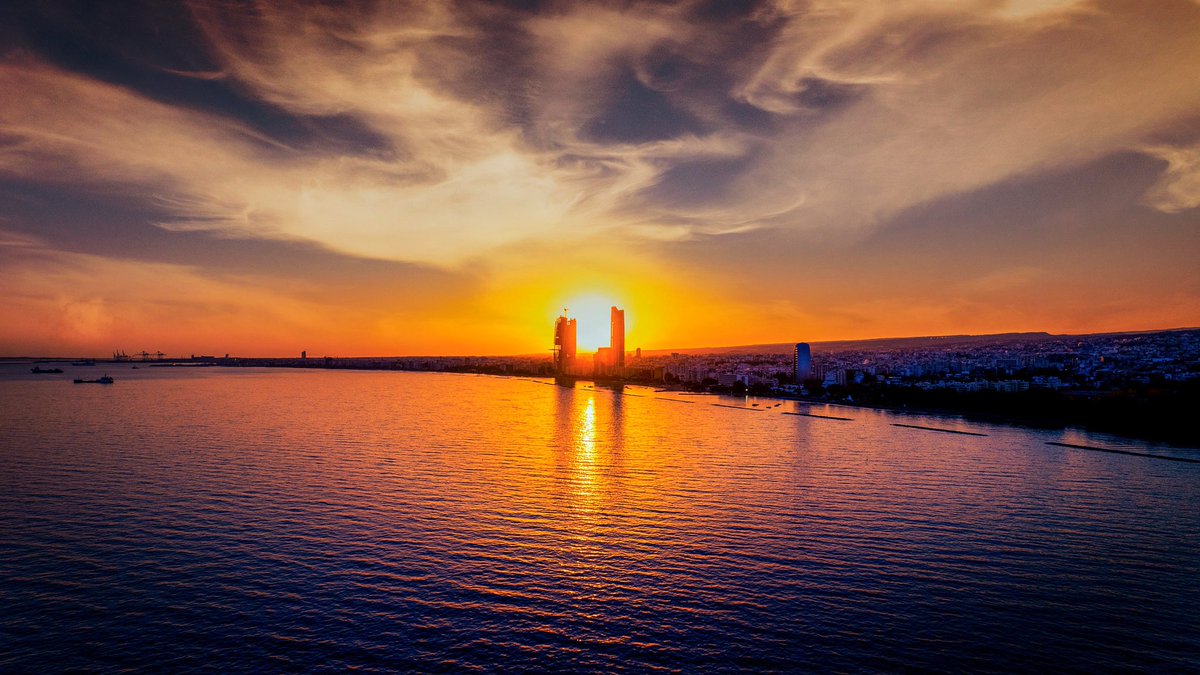 Christosgeorgio's tweet photo. Sunset view https://t.co/UuGP9cKGOL
