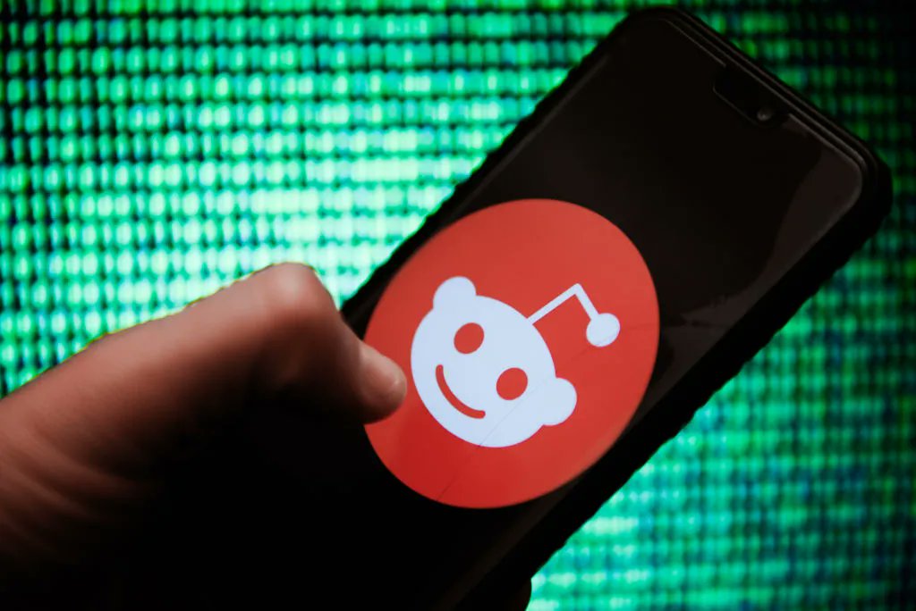 ReconBee's tweet photo. Reddit says hackers accessed employee data following phishing attack read more: https://t.co/Ga1WsQ7Edb
#reddit #redditdown #redditleaks #reddithackers #hackers #hacking #hacked #phishing #phishingattack #employee #employees #DataSecurity #DataPrivacy #cybercrime #cyberattack https://t.co/fTN4UqccDS