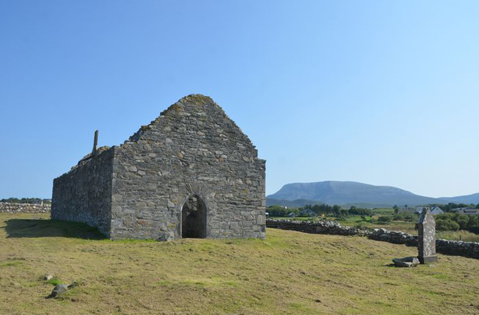Today's #WhereInDonegal from #WeLoveDonegal ♥ 

What is the name of this ancient church. where is it, and what important arifact lies within it?

#Donegal #Ireland