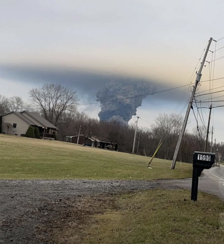 CitizenFreePres's tweet photo. Three more dangerous chemicals discovered on the Norfolk Southern train that derailed in East Palestine, Ohio. 

“We basically nuked a town with chemicals so we could get a railroad open,” said Silverado Caggiano, a hazardous materials specialist. https://t.co/NF6rA2XIBr