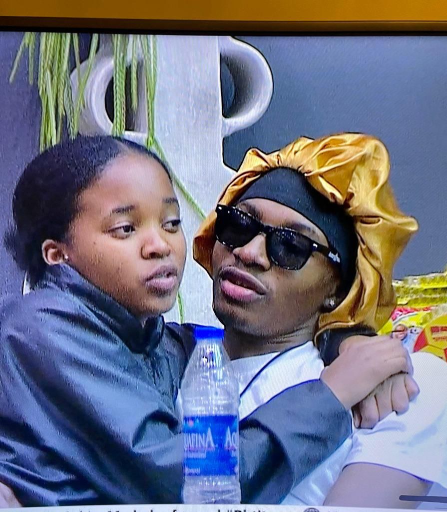Nelly31102384's tweet photo. Your health is what matters now.#getwellsoonTsatsii #TsatsiiMadiba https://t.co/x8SSGU5lRl