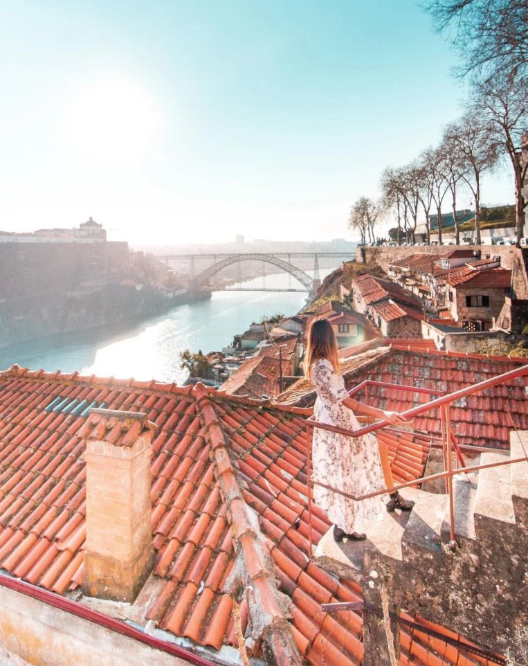 CalanthaEmma's tweet photo. @sunsetspost Photos from Porto, Portugal✨
📍 Planning to visit Porto soon?
📷 @dianamillos https://t.co/zOcNIizyUr