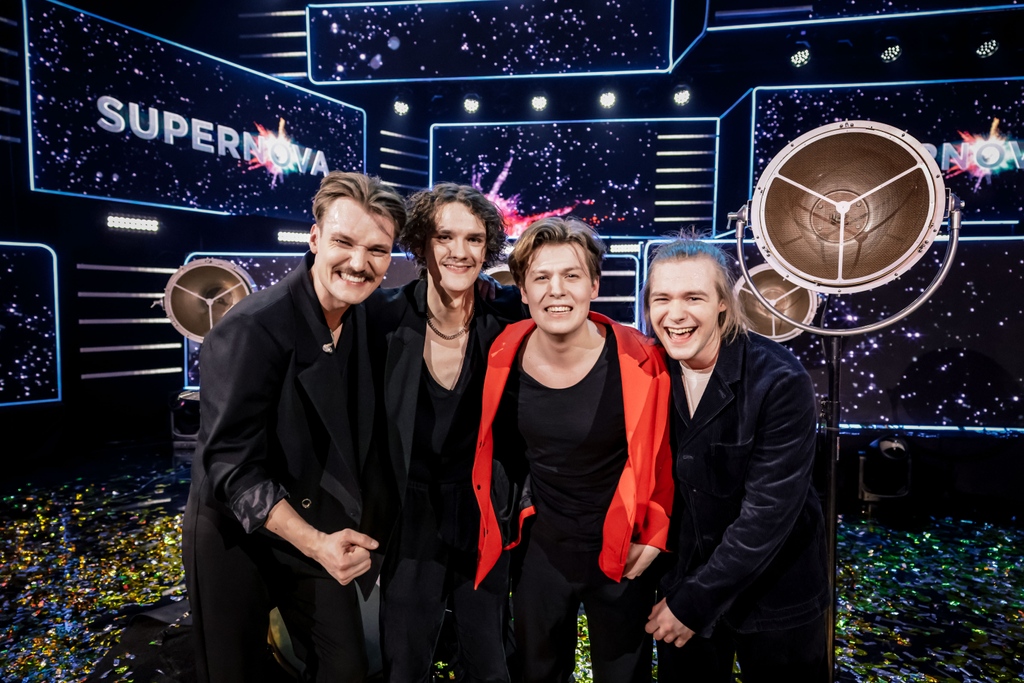 CompanyNa's tweet photo. Apsveicam @LTV_Supernova konkursa uzvarētājus - @SuddenLightsLV!
Lai veiksmīga uzstāšanās Starptautiskajā Eirovīzijas dziesmu konkursā "Eurovision song contest 2023".
Skatuve, gaismas - Kompānija NA
📸: LTV/Lauris Vīksne
#CompanyNA #concertlights #supernova #ltv #Eurovision https://t.co/r3mjbtkCob