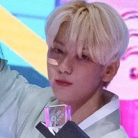 shootbin's tweet photo. 🐰 : "pcr sy ni mnta dpkl kh?" https://t.co/CcxirwNrKL