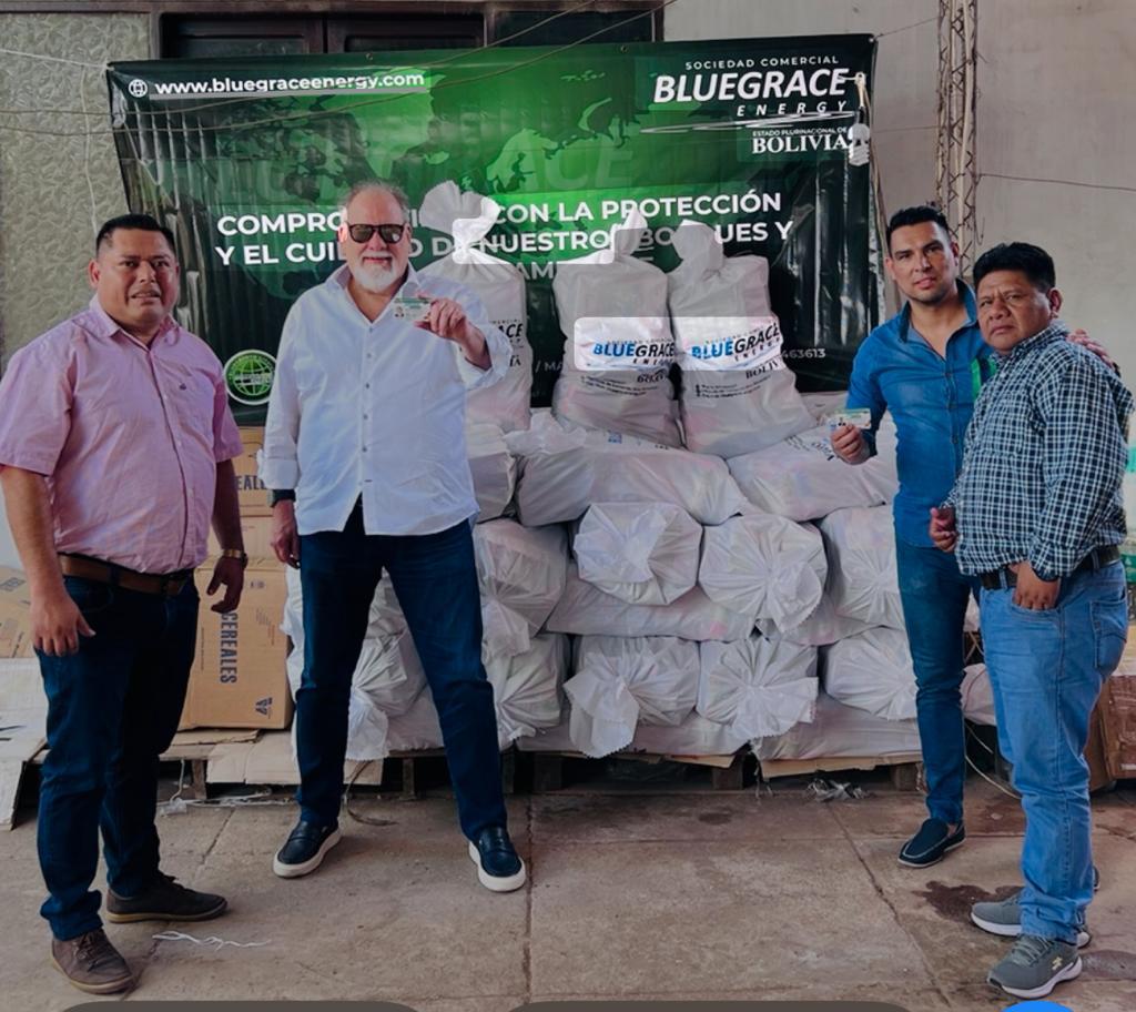 We have completed a new delivery of food & water to aid the #indigenous communities of #Bolivia in close coordination with the #CIDOB and #CPESC

➡️bit.ly/3Xmo6Wn