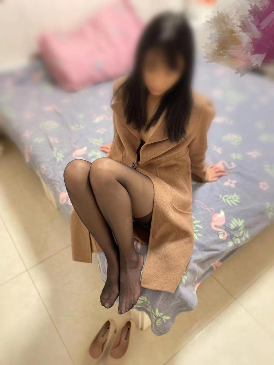 强奸少妇邻居 on Twitter: "卫生间爆操美女少妇邻居，她儿子就在外面，全程骚话，刺激 视频更新在群里，25分钟，要看的兄弟私信我进群