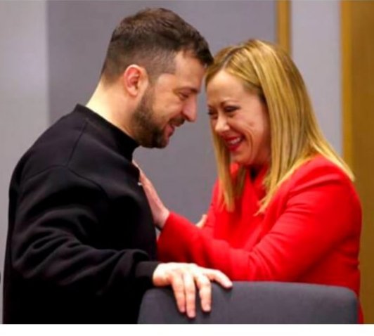 deribrito1's tweet photo. Domani e San Valentino... Zelensky alla Meloni: ',MI ARMI?? TANTISSIMO ," https://t.co/qeT25K3G36