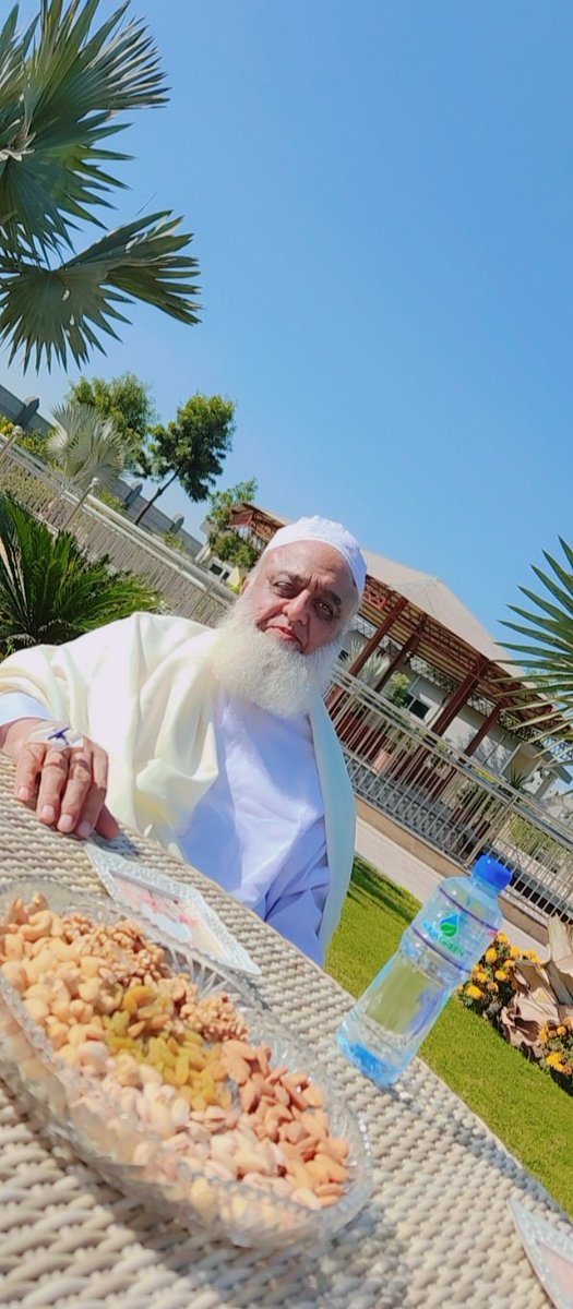 والد محترم <a href="/MoulanaOfficial/">Maulana Fazl-ur-Rehman</a> علالت کے بعد رو بصحت ہیں، ان شاءاللہ عنقریب سیاسی سرگرمیوں میں مصروف عمل نظر آئیں گے۔