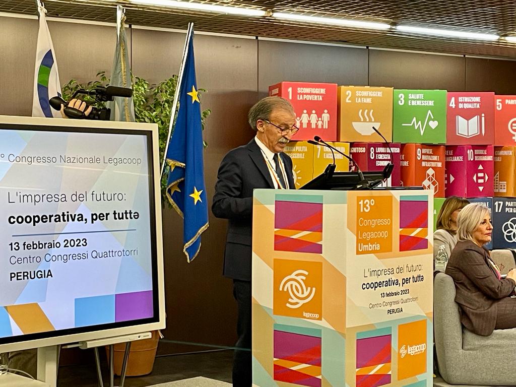 LegacoopUmbria's tweet photo. Le parole del Presidente di @LegacoopUmbria #DinoRicci al ππΒ° Congresso @LegacoopUmbria
verso il ππΒ° Congresso @LegacoopN
#13LCU #NextLegacoopUmbria https://t.co/isCItLqOrA
