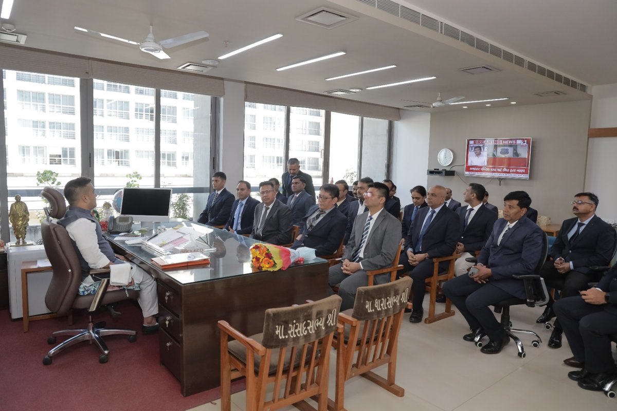 DeshGujarat on Twitter "MoS Home, Harsh Sanghavi holds a courtesy