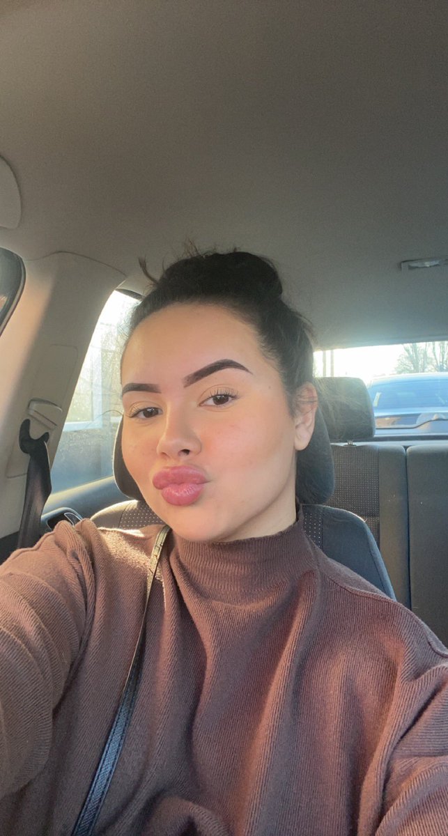 xoxorobin's tweet photo. Wenkbrauwen zitten er weer op, wie gaat dat even terug betalen? 🤓🐷 #findom #findomnl #findombrat #paypig #tikkieslaaf 

Wil je mij alsjeblieft € 30,00 betalen voor 'wenkbrauwen' via https://t.co/F53m6tW1PM

Deze link is geldig t/m 23 februari https://t.co/qZmdgP7Rc4