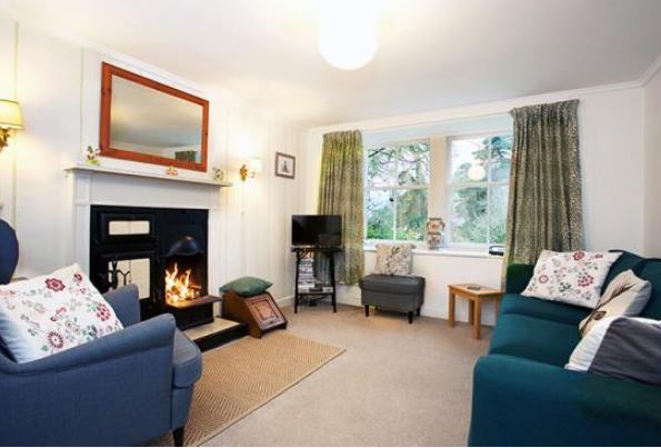 TheHolidayCots's tweet photo. Book your next vacation to Scotland and stay at The Hirsel or The Keepers House. They are perfectly placed for exploring Dunkeld and Blairgowrie.
๐Sleeps 1-4
https://t.co/XQwidTjnn7
#Butterstone #Dunkeld #Perthshire #SelfCatering #Vacation #Scotland #Blairgowrie #Character https://t.co/bmQQHdMJDy