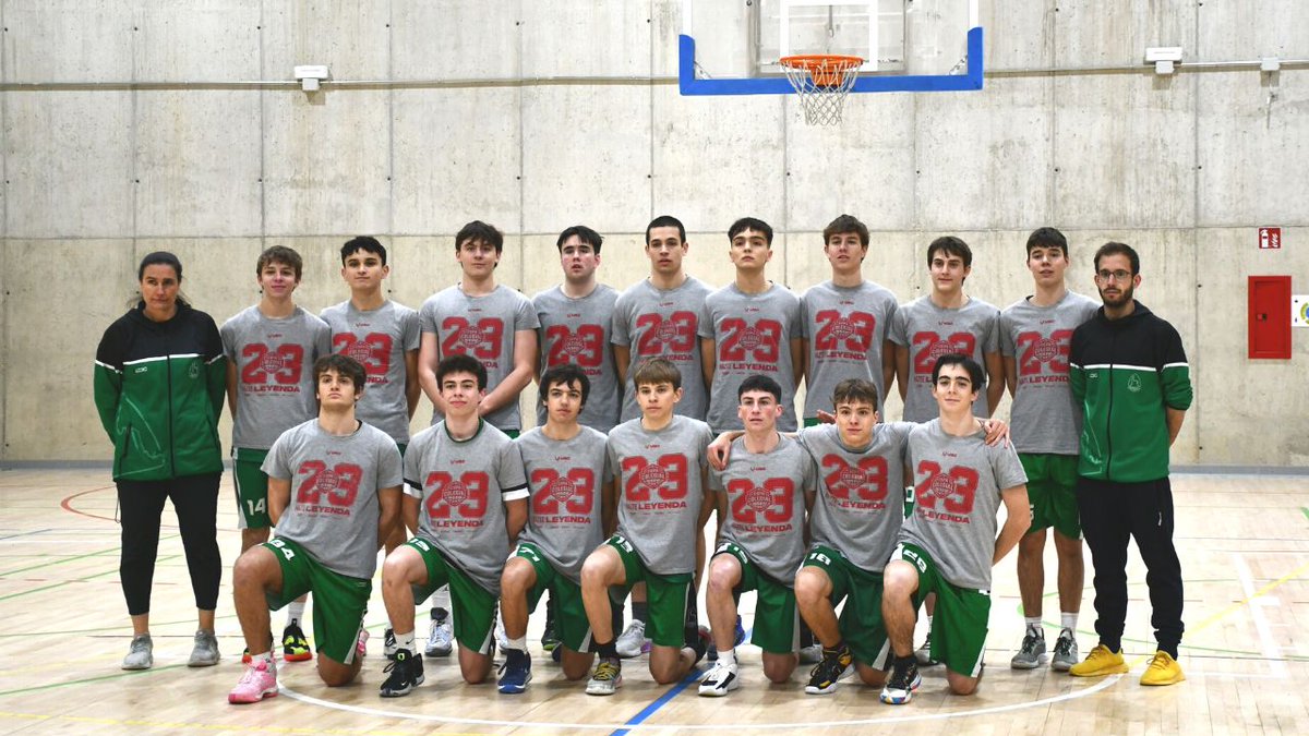 colesanignacio's tweet photo. Cara y cruz para San Ignacio en los partidos de 2ª ronda de Copa Colegial. Nuestras chicas se despiden del torneo dejando el pabellón muy alto tras el último encuentro. 
Los chicos, convocados para: 
👉17 febrero
👉San Ignacio vs IES María Rodrigo
🟩⬛️
https://t.co/2xFlhNKK0d https://t.co/6yeCcRTexq