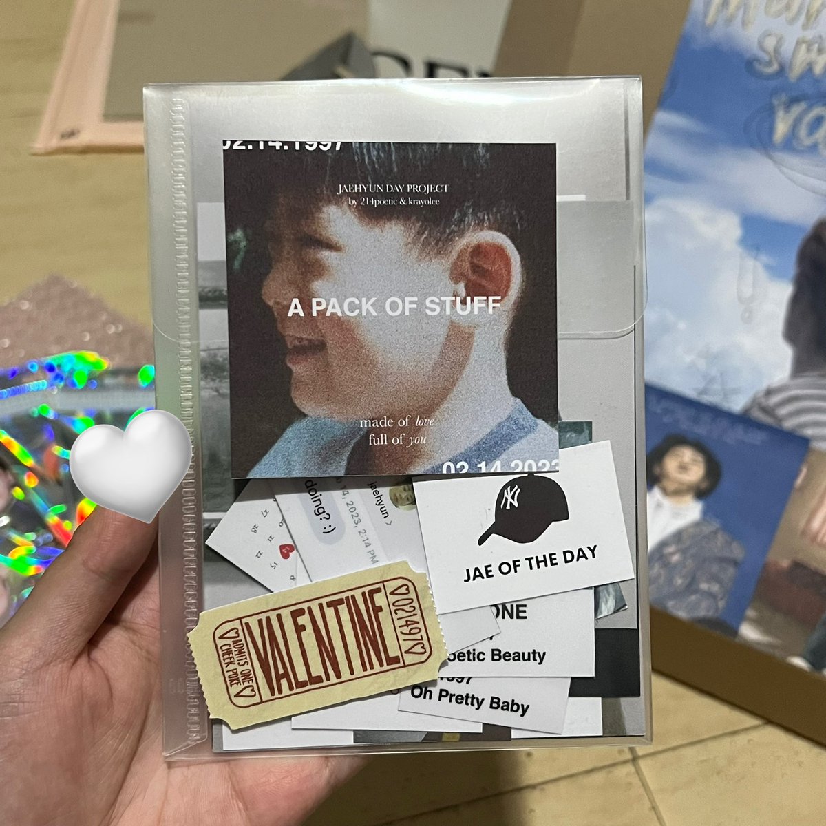 neohyuns's tweet photo. unboxed a lot today but #apackofstuff takes the cake ๐ญ thank u kibi @214poetic @krayolee for doing this jaehyun birthday project ๐ ABSOLUTELY BEAUTIFUL AND VERY MUCH JAEHYUN tysm my valentines ๐ค๐ค๐ค https://t.co/z6j9XuiZ4M