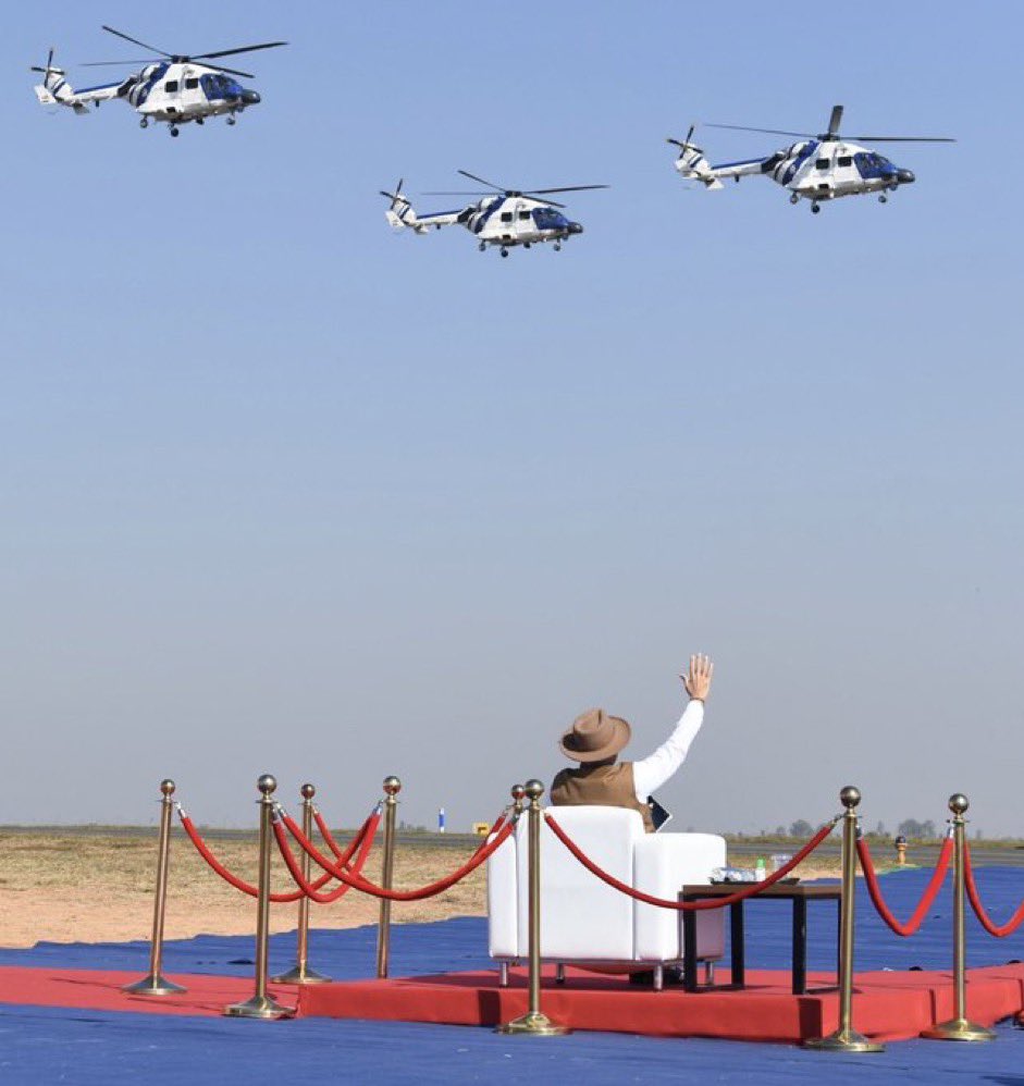Photo of the day. 

#AeroIndia2023 #AeroIndia #AeroIndiaShow