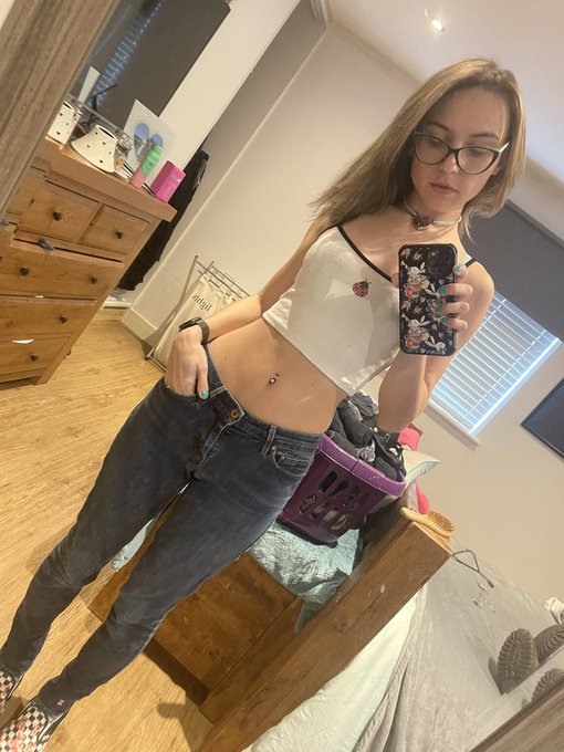 Off out for a bit as I&rsquo;ve got a few things to do but when I&rsquo;m back come check out my Pok&eacute;mon stream on<a href="/tag/mvsales"class="tags"><span>#mvsales</span></a>