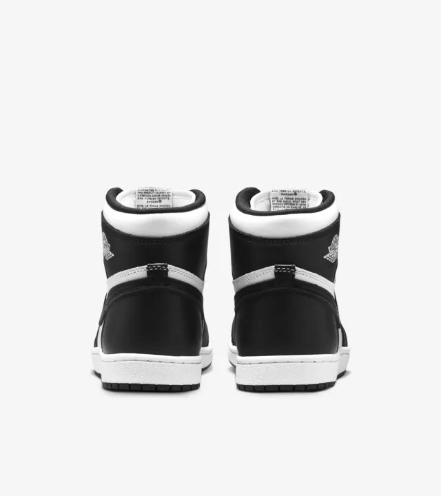 CheeperDeals's tweet image. The Air Jordan 1 High '85 in Black and White is dropping on SNKRS on 2/15 at 10:00 AM 🔥 Get your hands on this classic sneaker for $200.00! #AirJordan1 #High85 #SneakerRelease #SNKRS

--&amp;gt; bit.ly/3YduWhM