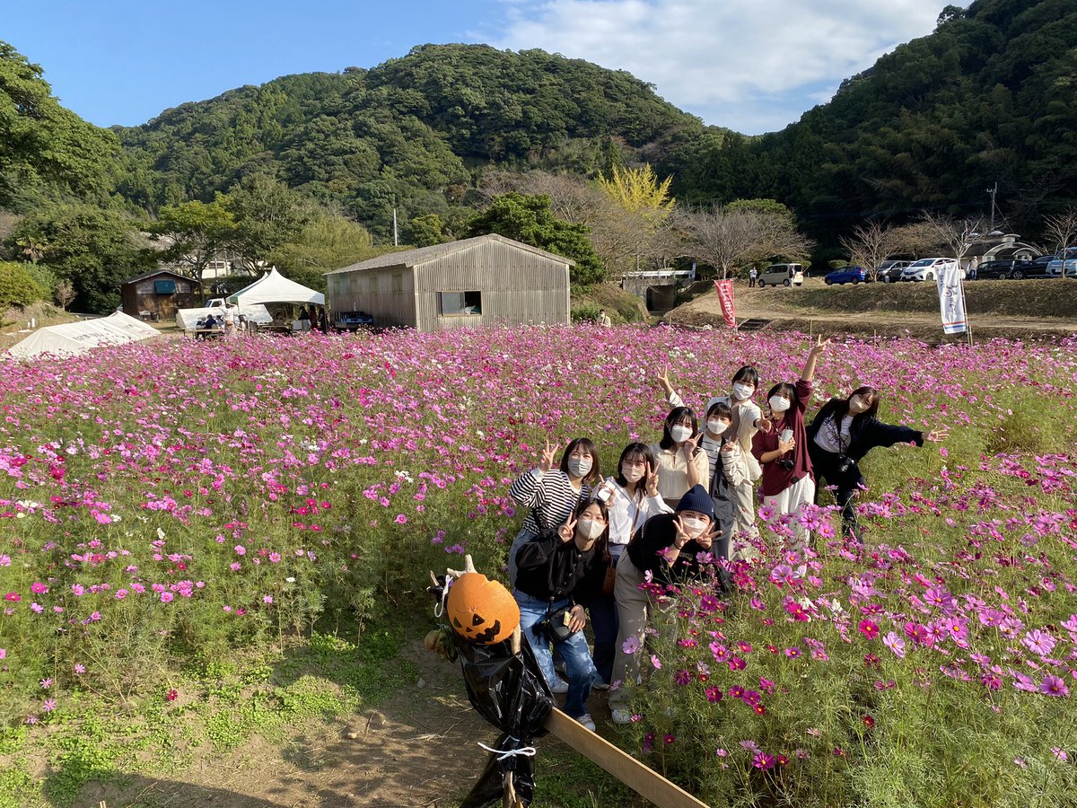 numgvc's tweet photo. 今日は推薦入試の合格発表でした！合格された皆さんおめでとうございます☺️新歓等のお知らせはこのアカウントでしていきますので、ぜひフォローをお願いします📢
#春から長大 #長崎大学医学部女子バレーボール部 https://t.co/9KJoZA41od