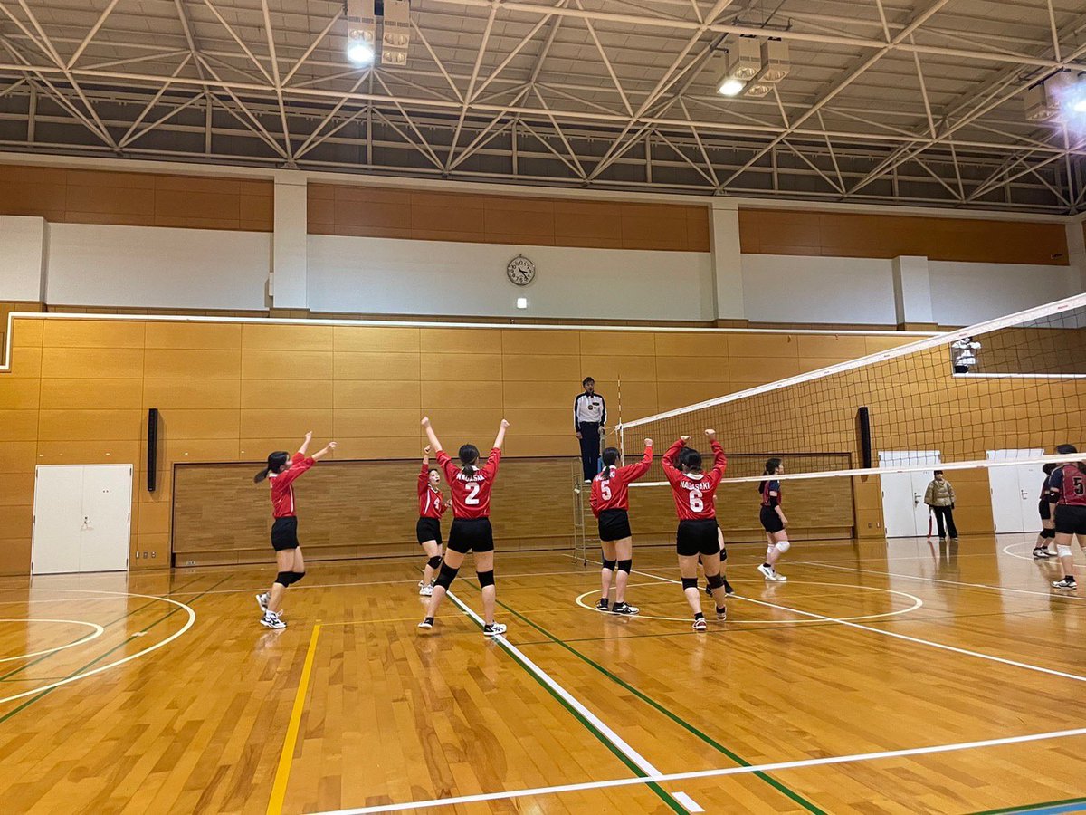 numgvc's tweet photo. 今日は推薦入試の合格発表でした！合格された皆さんおめでとうございます☺️新歓等のお知らせはこのアカウントでしていきますので、ぜひフォローをお願いします📢
#春から長大 #長崎大学医学部女子バレーボール部 https://t.co/9KJoZA41od