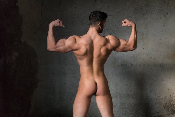 🥵 MY ASS IS SO FIRM AND NOT MY MUSCLES ARE HARD😏😈  🚨  50% OFF FOR NEW MEMBERS 🚨   💥 VIP PAGE   https://t