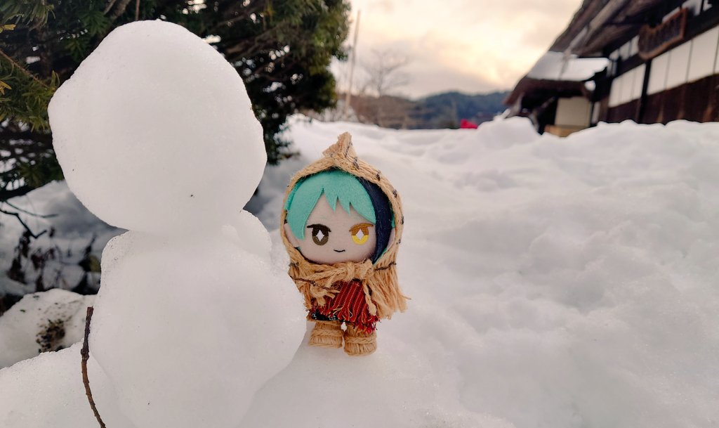 cistus_chito's tweet photo. わ、わぁー💦
雪ん子じぇぬいたくさんの方に見てもらってる✨
ついったは中の人の怨念雑念が渦巻いておりますので(ぬい撮りは速報的な感じ)
かわいいじぇぬいだけ見たい方はインスタの方をどうぞ…
あっちで 「# ふぐすまのじぇぬい」で私のアカウント出てきます https://t.co/yd1buiEyj7