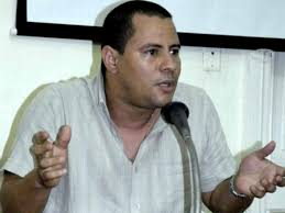 La respuesta contundente de Israel Rojas a un periodista escuálido
bit.ly/3E38aSc